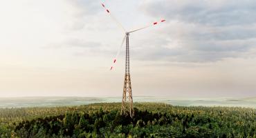 Hybridturm in Holz-Fachwerkkonstruktion