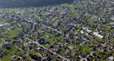 Einfamilienhaussiedlung in Feldkirch-Giesingen, Vorarlberg. Luftbild: Raumplanung/Land Vorarlberg