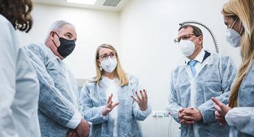 Landeshauptmann Hermann Schützenhöfer, Bundesministerin Margarete Schramböck, GF Thomas Klein, Landesrätin Juliane Bogner-Strauß